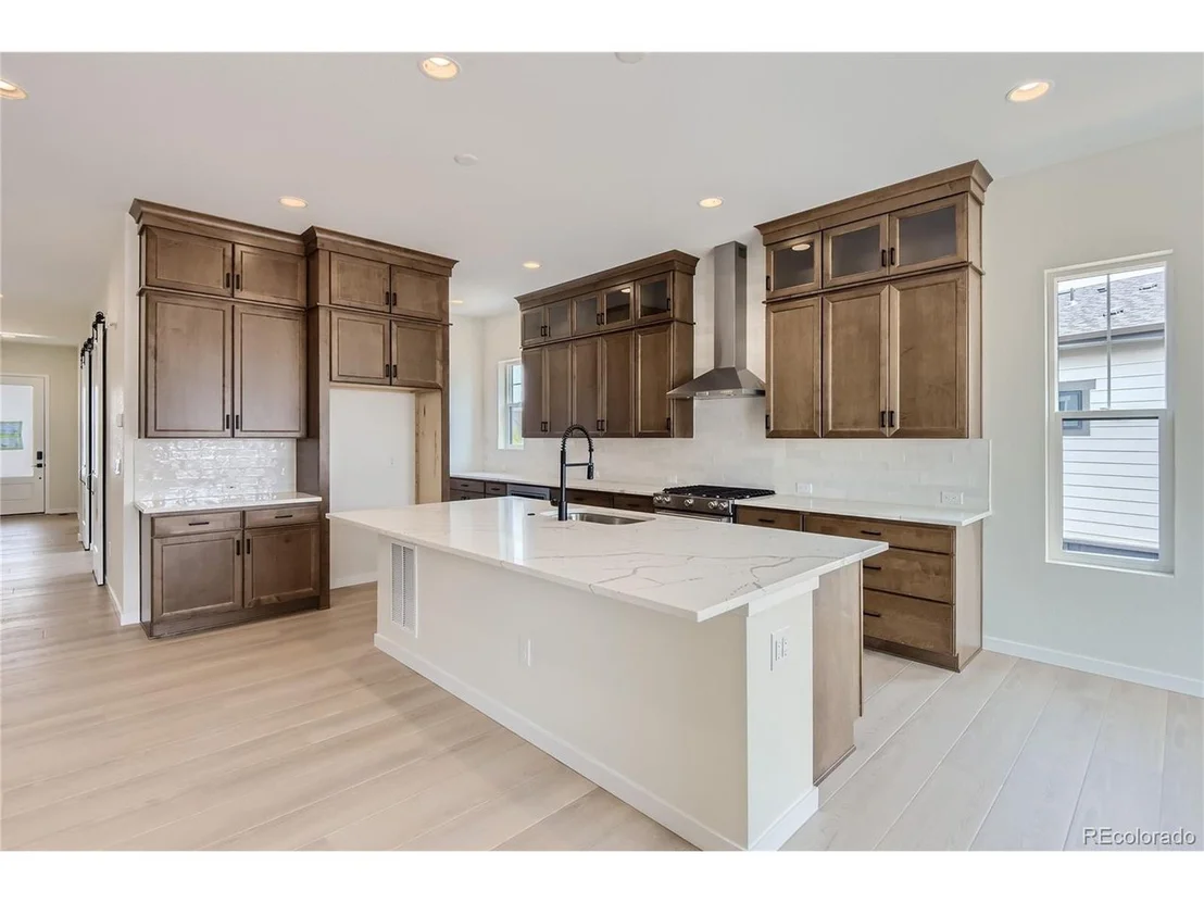 Photo of 9634 Winterset Cir