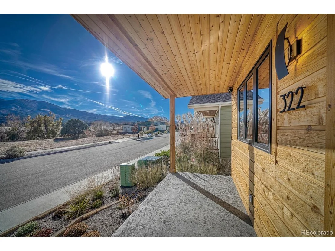 Photo of 322 Two Rivers Rd