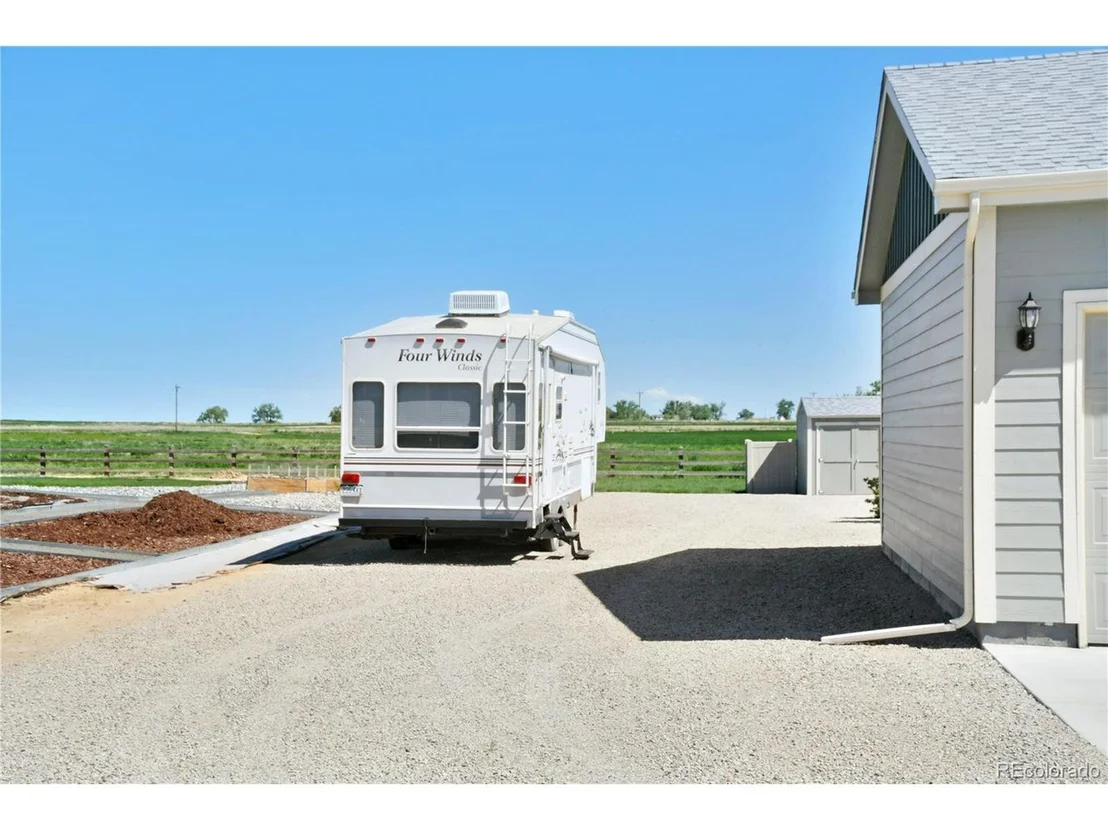 Photo of 560 Remington Dr