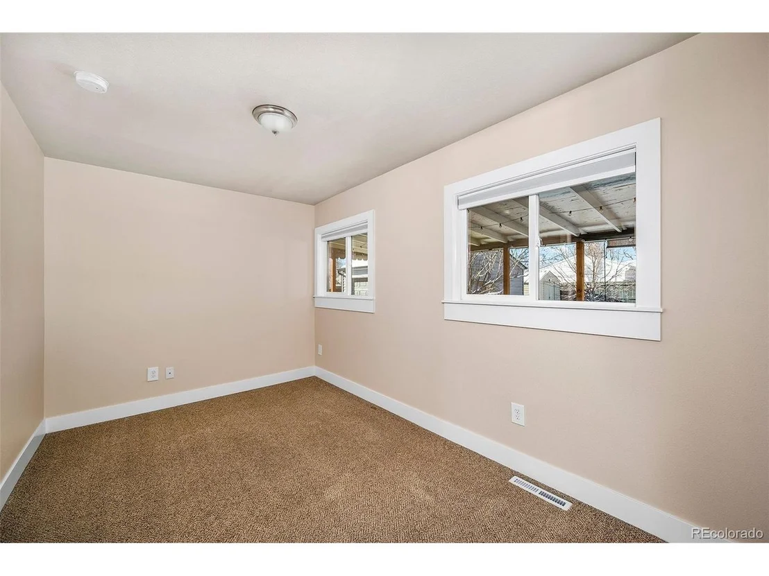 Photo of 5123 Bryant St