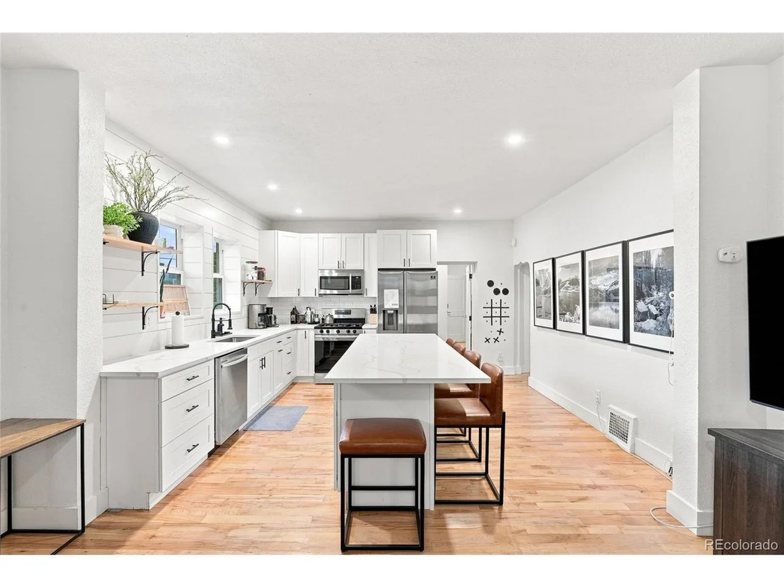 Photo of 1802 W 39th Ave