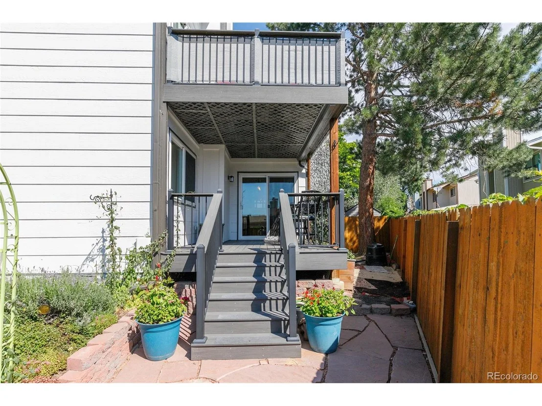 Photo of 5633 W 71st Pl