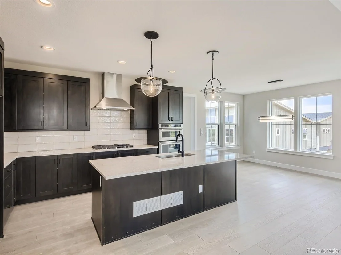 Photo of 5603 Wheaton Ave