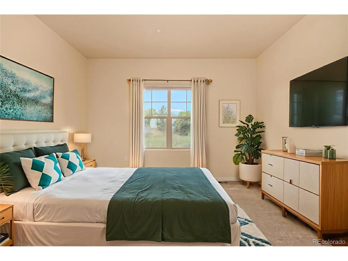 Photo of 1420 Lanterns Ln