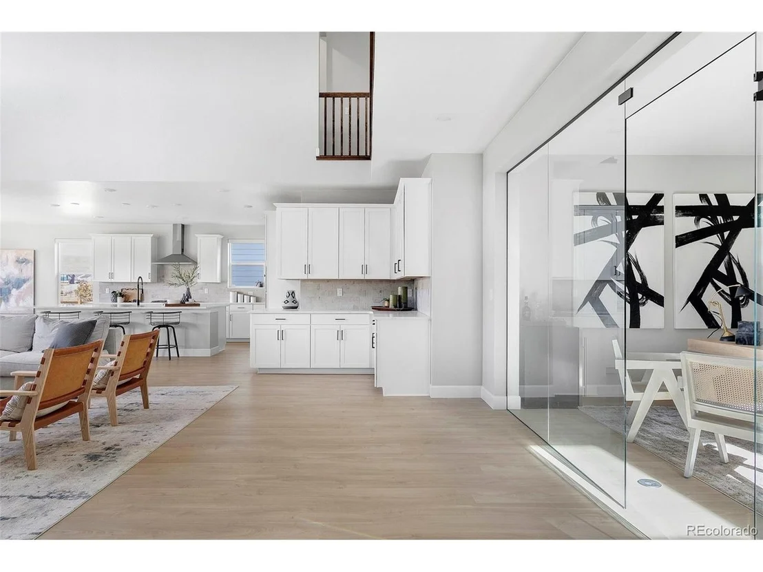 Photo of 9349 Russell Cir