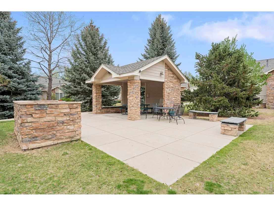 Photo of Unit 4 at 907 Hover Ridge Cir
