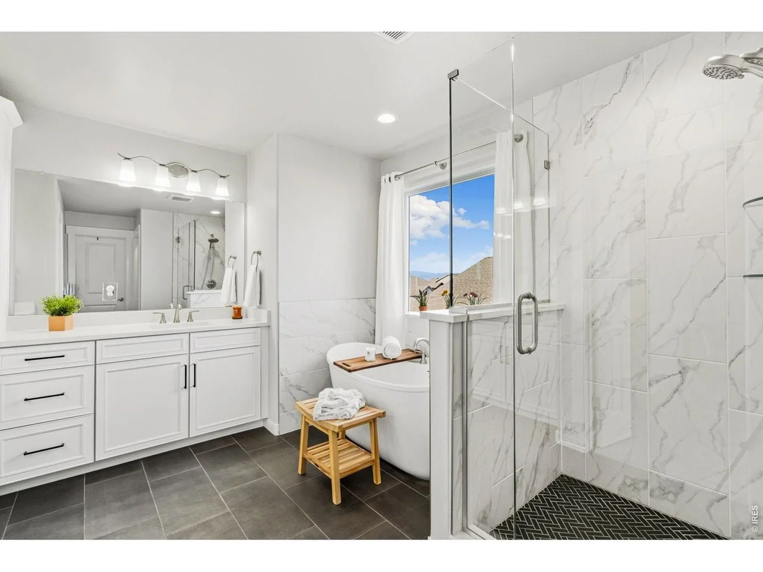 Photo of 1828 Golden Sun Dr