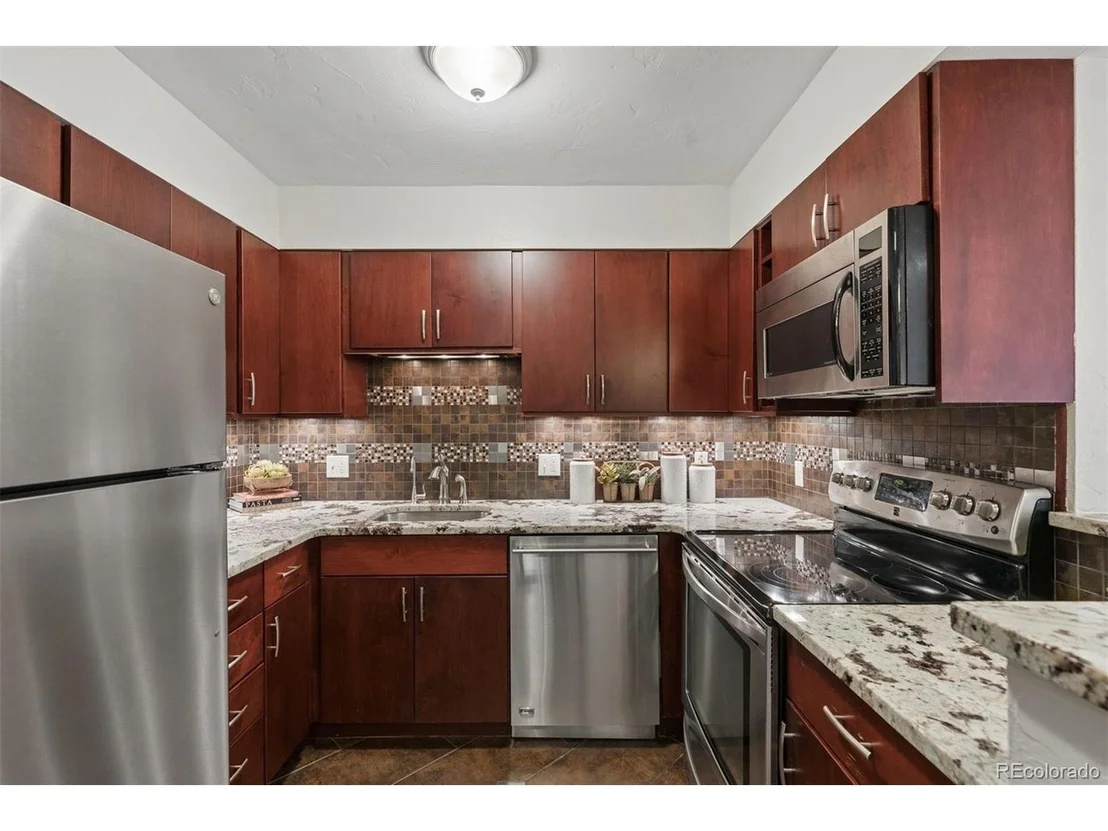 Photo of Unit 103 at 209 Wright St