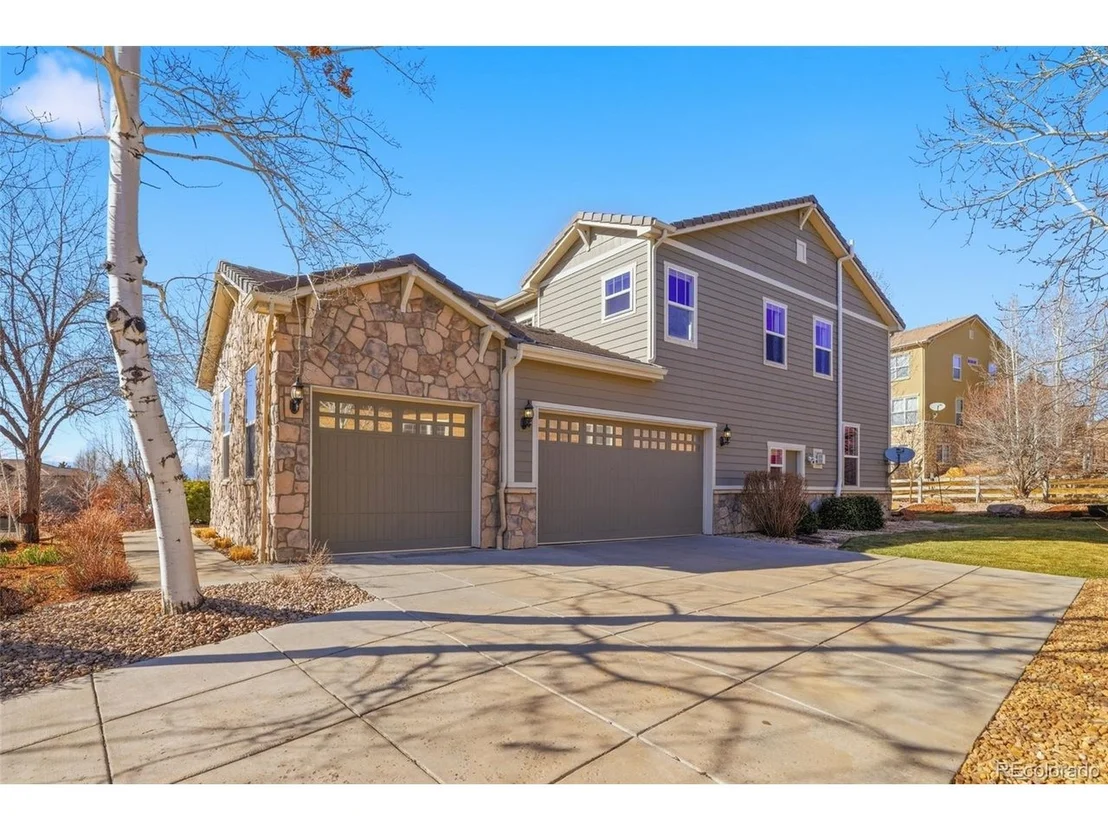Photo of 2883 Promontory Loop