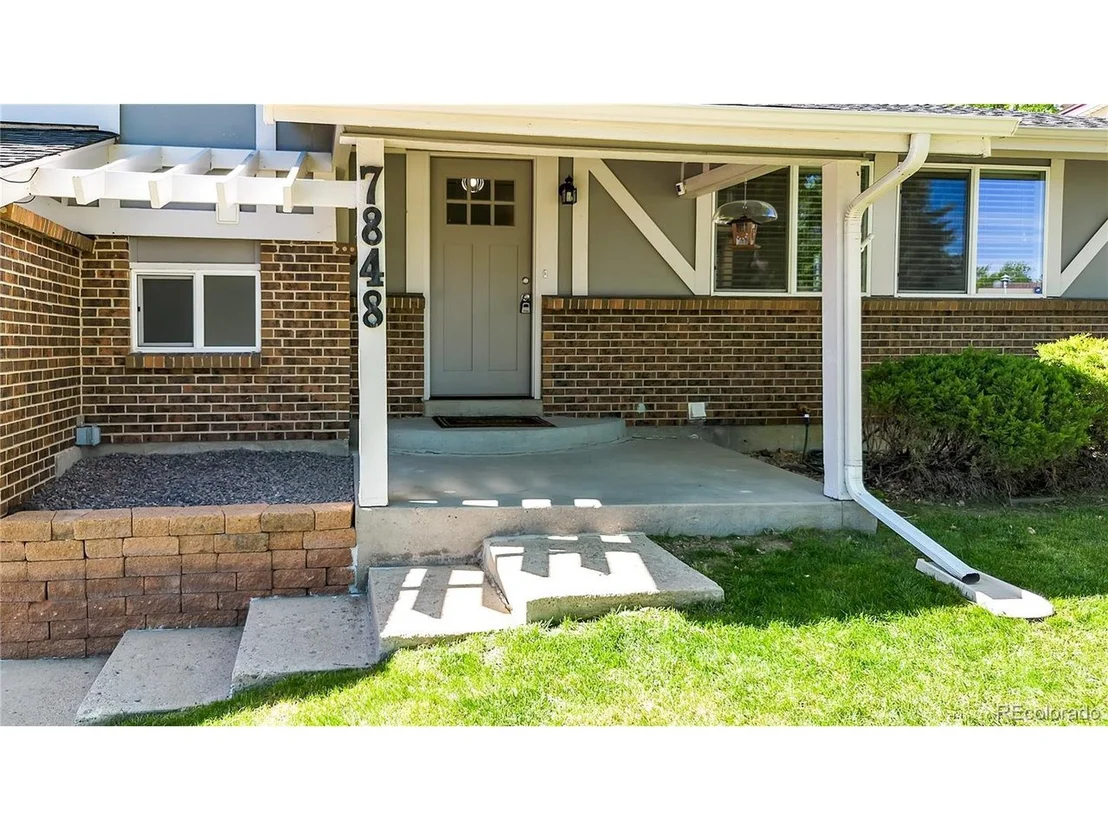 Photo of 7848 W 82nd Pl