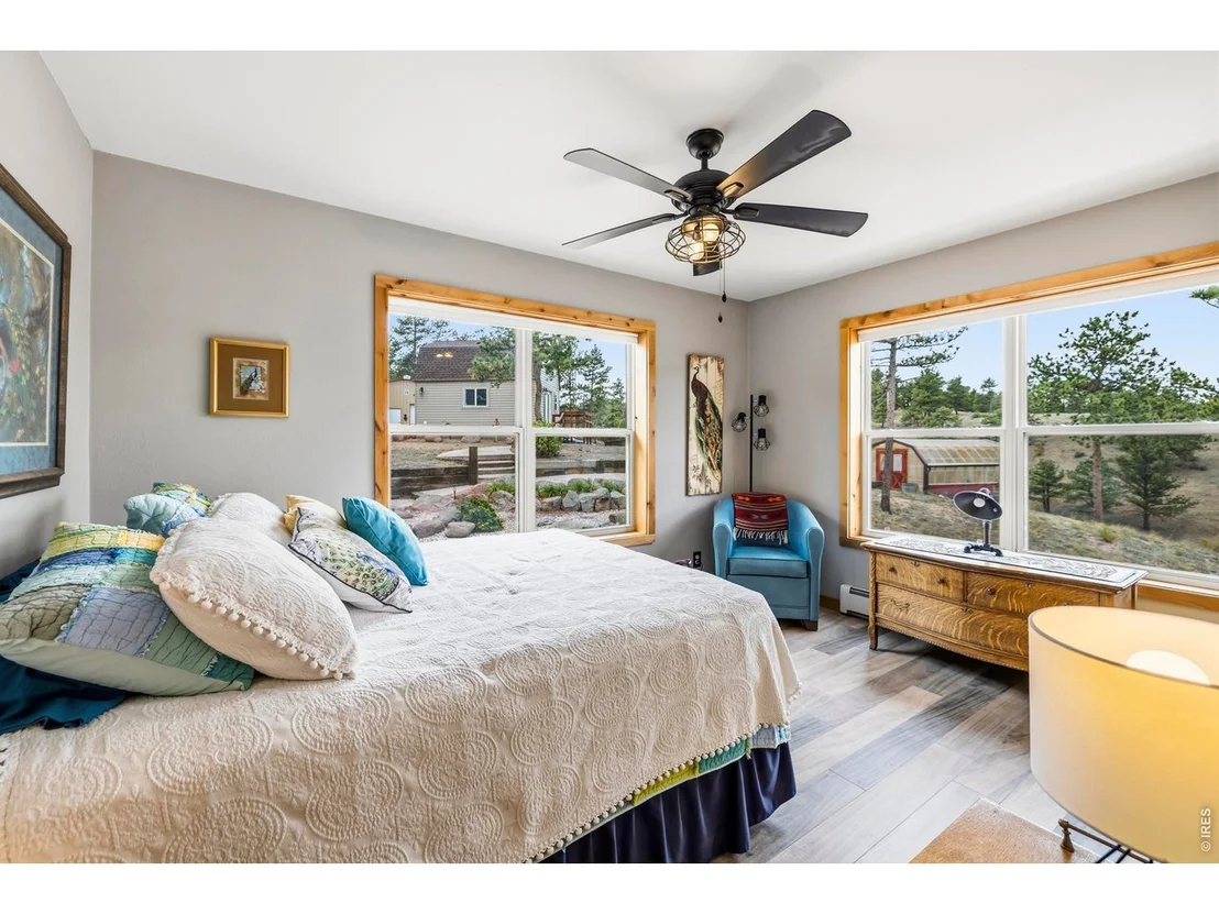 Photo of 557 Red Bluff Rd