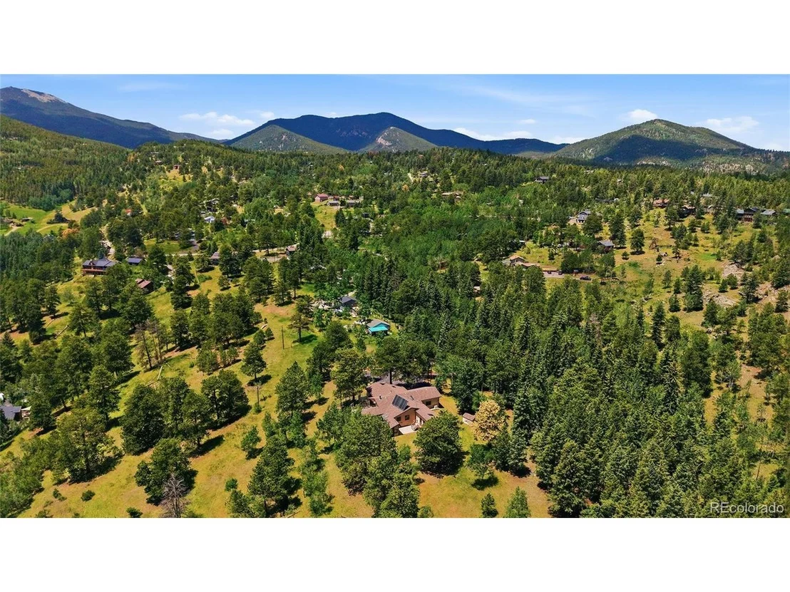 Photo of 90 Rose Hip Ln