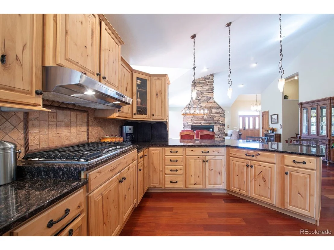 Photo of 4670 Forest Hill Rd