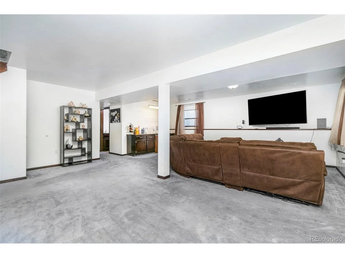 Photo of 424 Voiles Dr