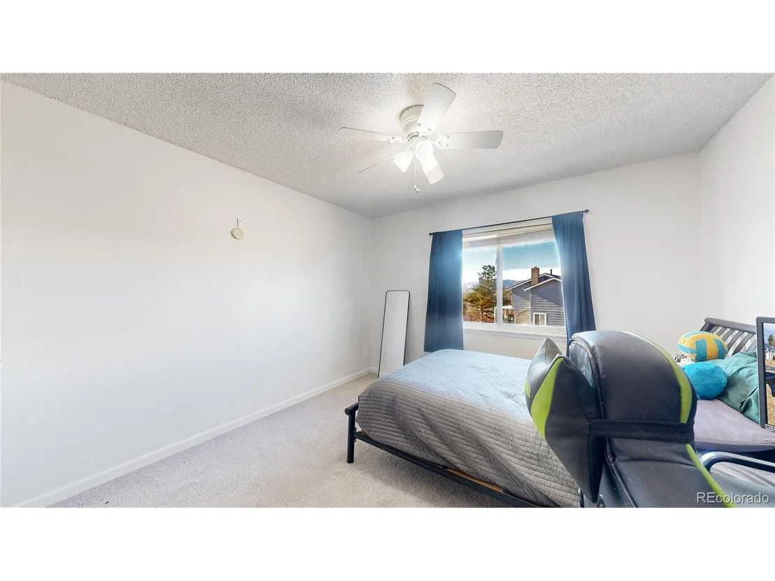 Photo of 596 Fox Hunt Cir