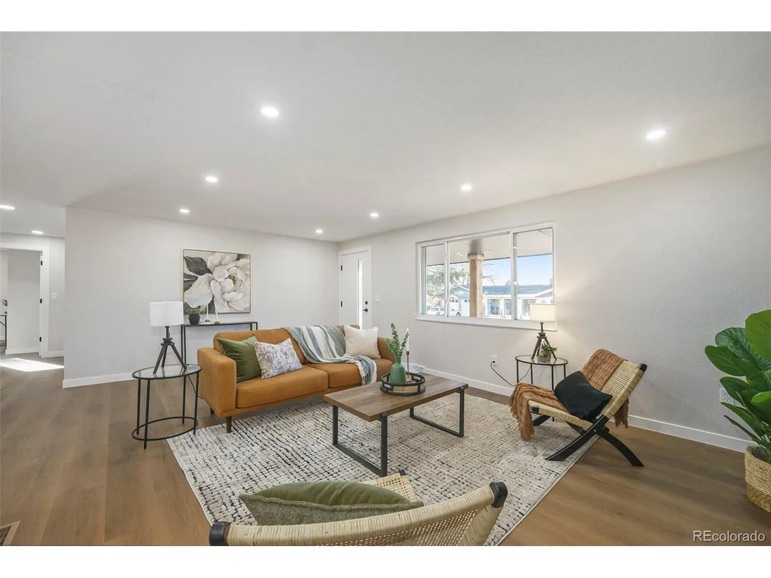 Photo of 8236 W 71st Pl