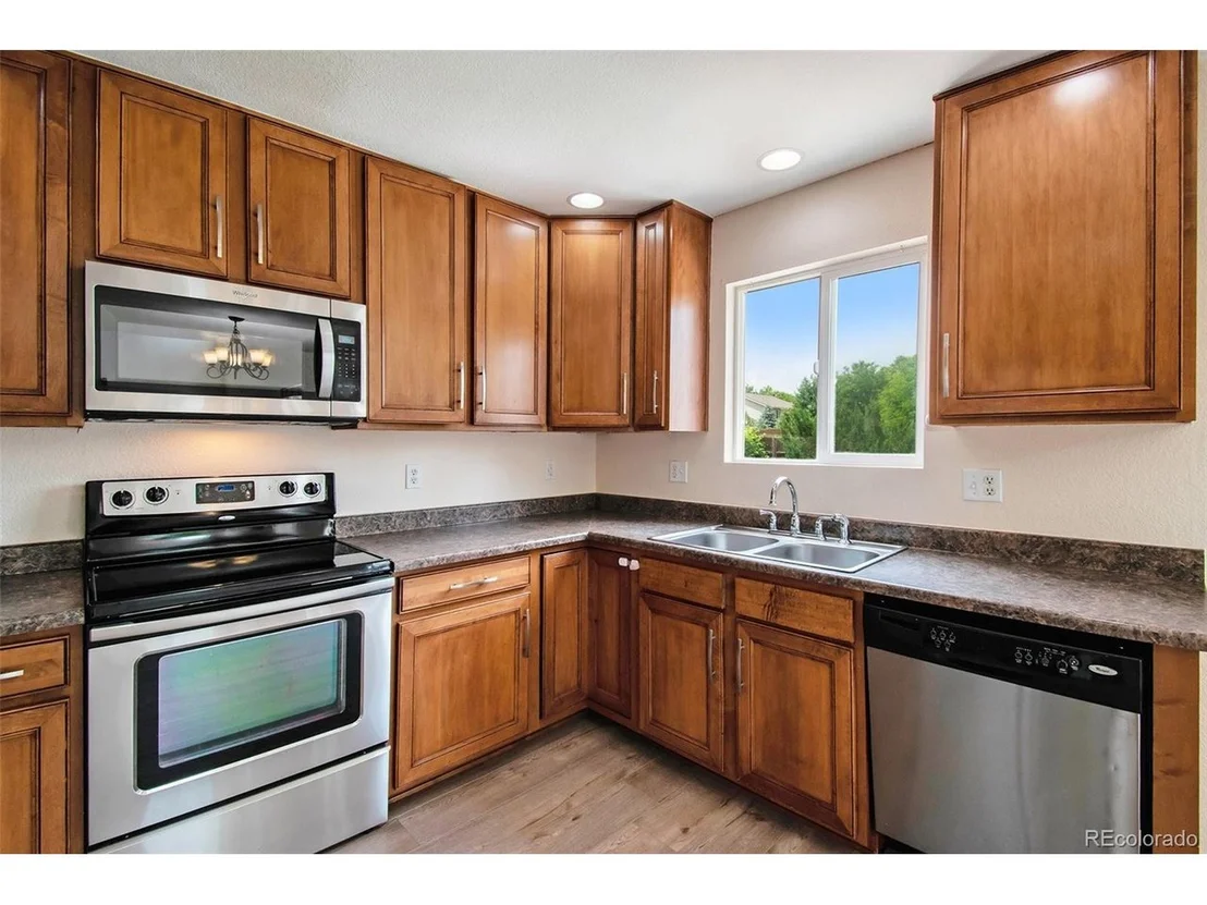 Photo of 7395 Hickory Cir