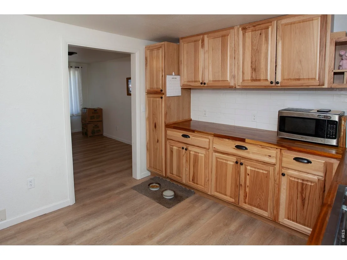 Photo of 324 N 3rd Ave