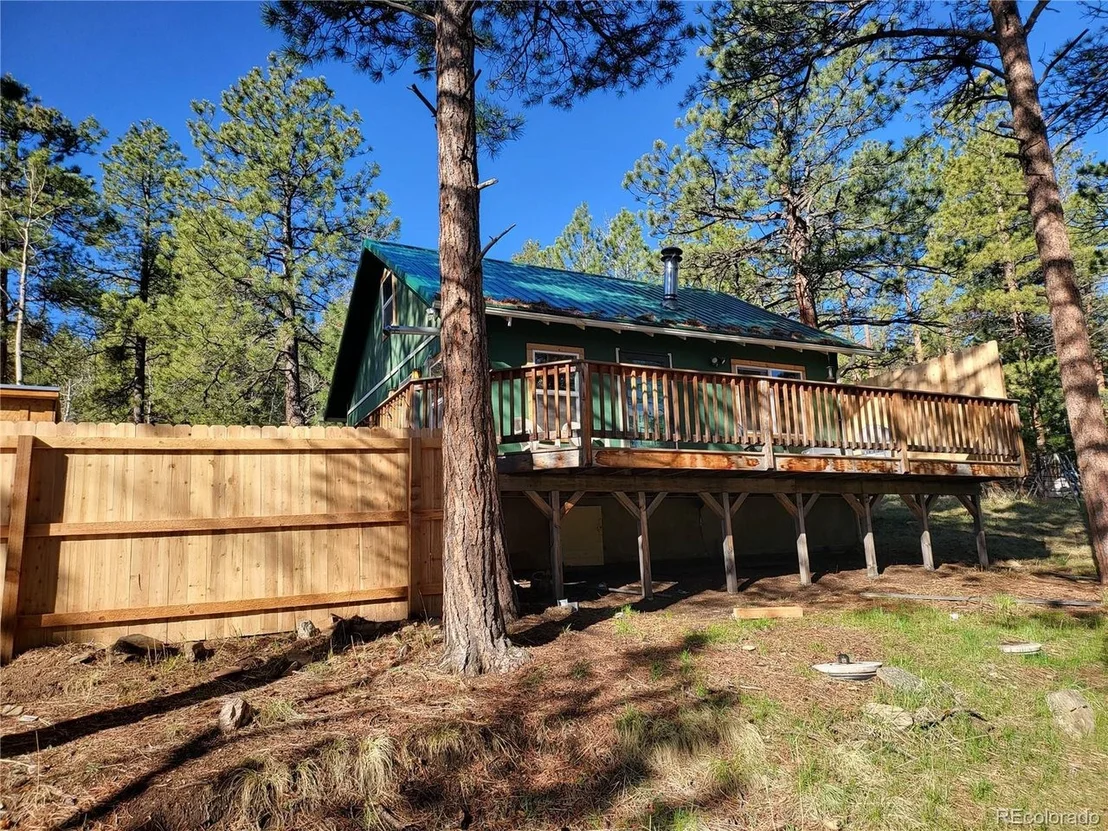 Photo of 704 Yellow Pine Dr