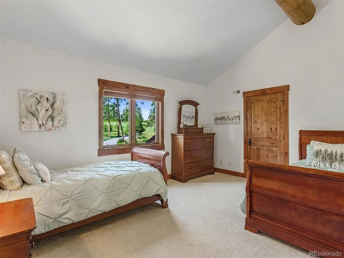 Photo of 1254 Sunset Drive