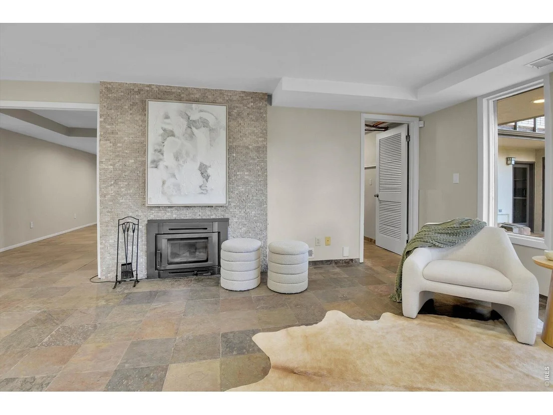 Photo of 28 Pine Brook Rd