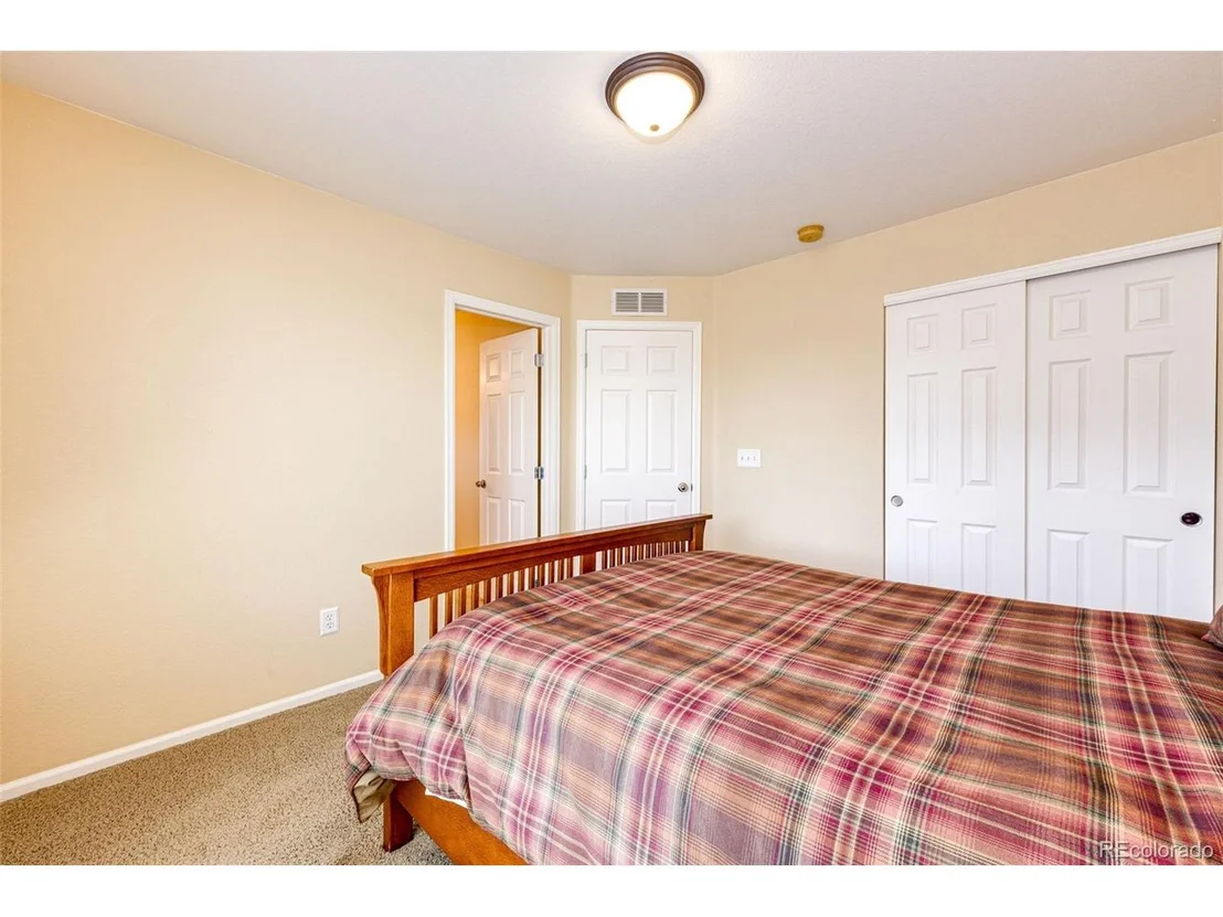 Photo of 446 N Coolidge Way