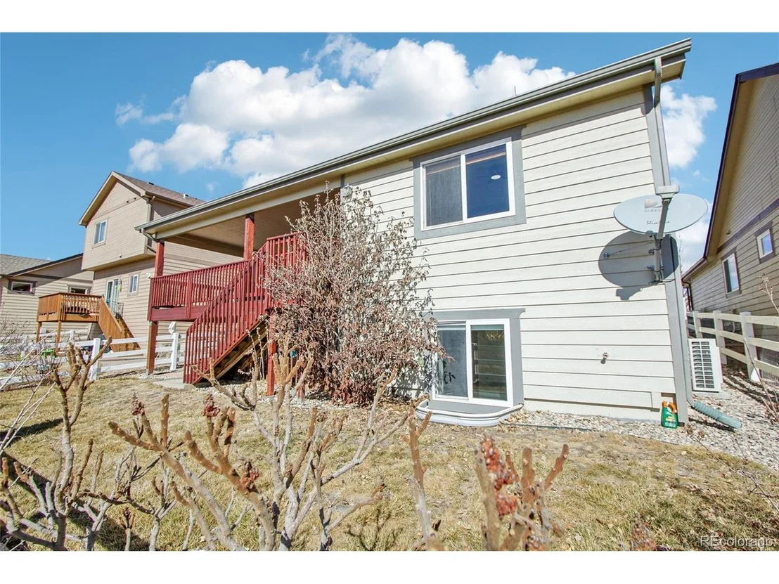 Photo of 2439 Maple Hill Dr