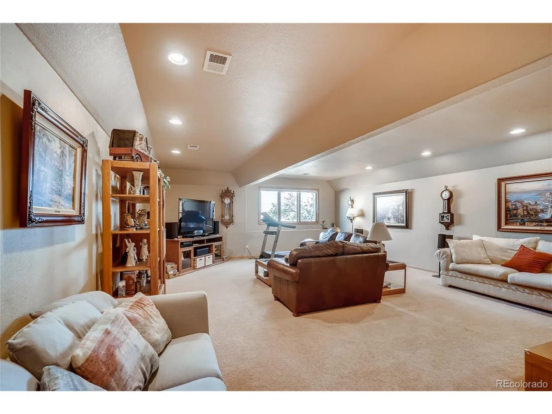 Photo of 1011 47th Ave
