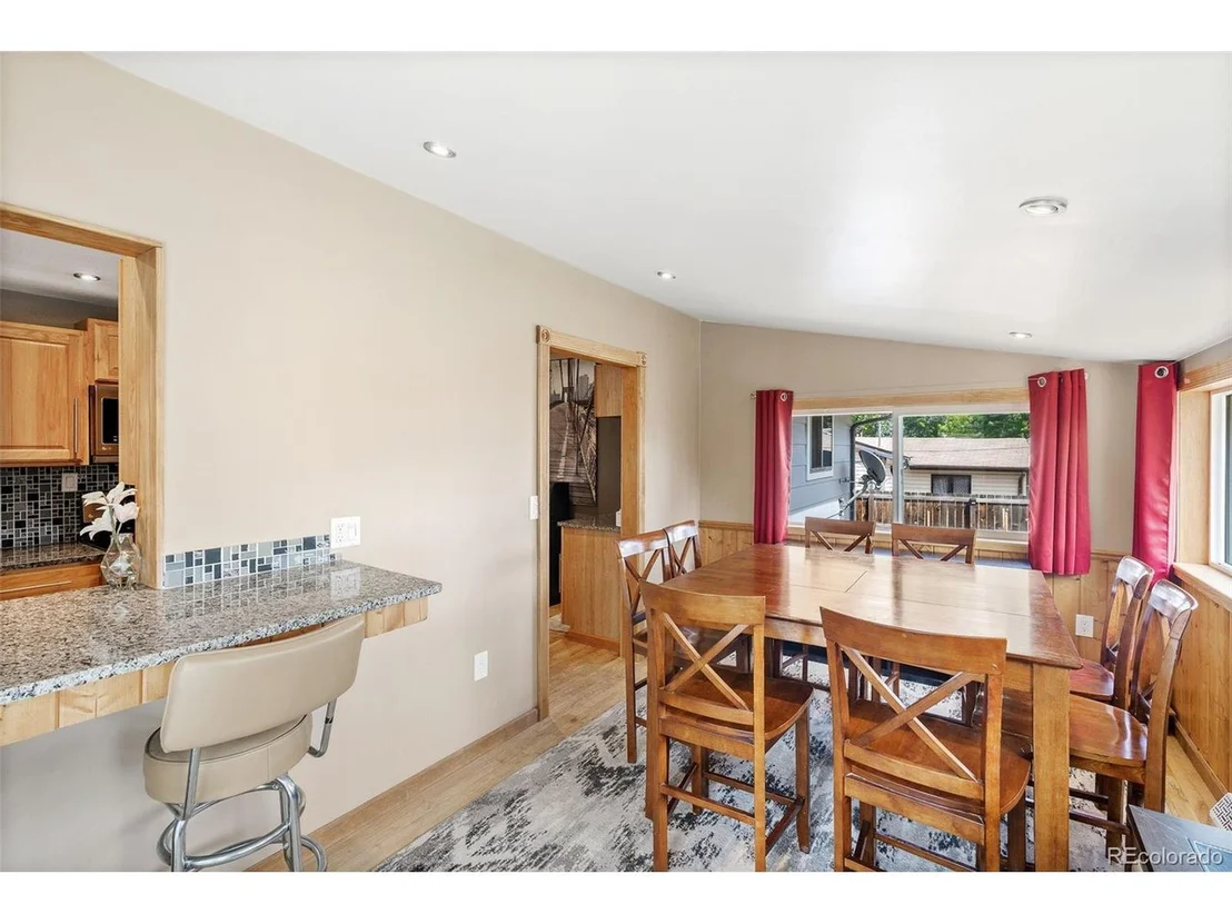 Photo of 6464 W 76th Pl