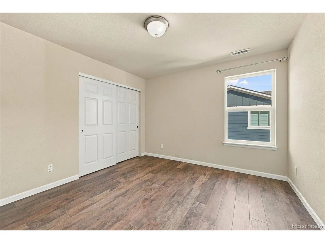 Photo of 1645 Dorothy Cir