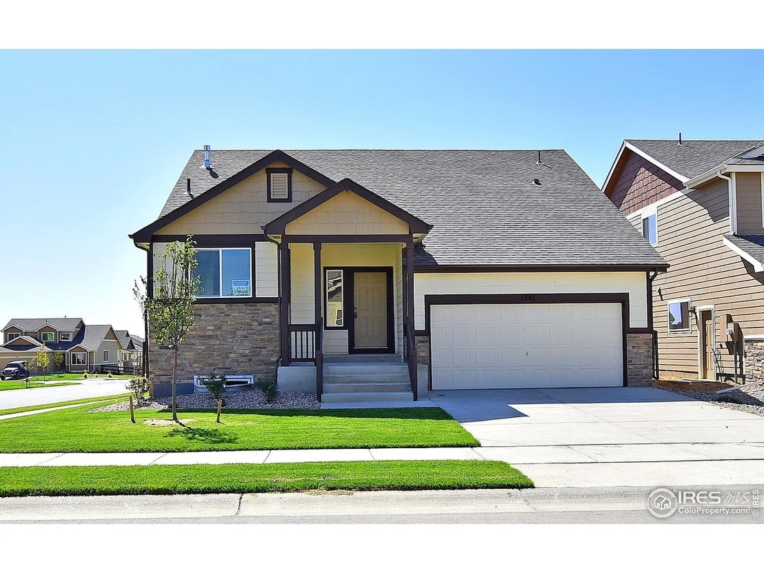 Photo of 611 86th Ave