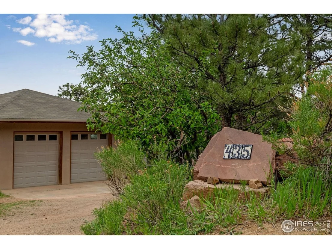 Photo of 435 Quartz Way