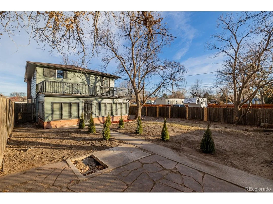 Photo of 115 Johnson St