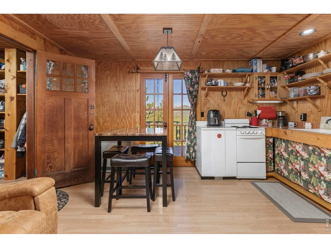 Photo of 105 Observatory Pl