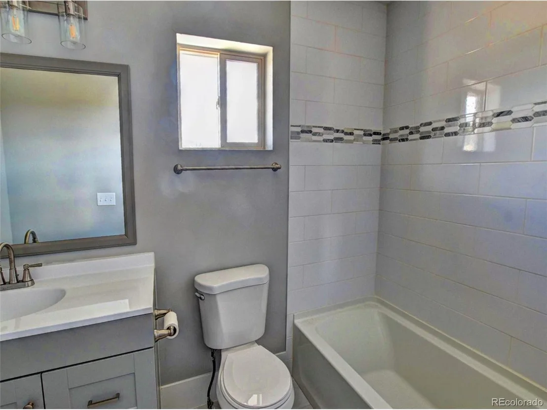 Photo of 2339 Arrowhead Dr