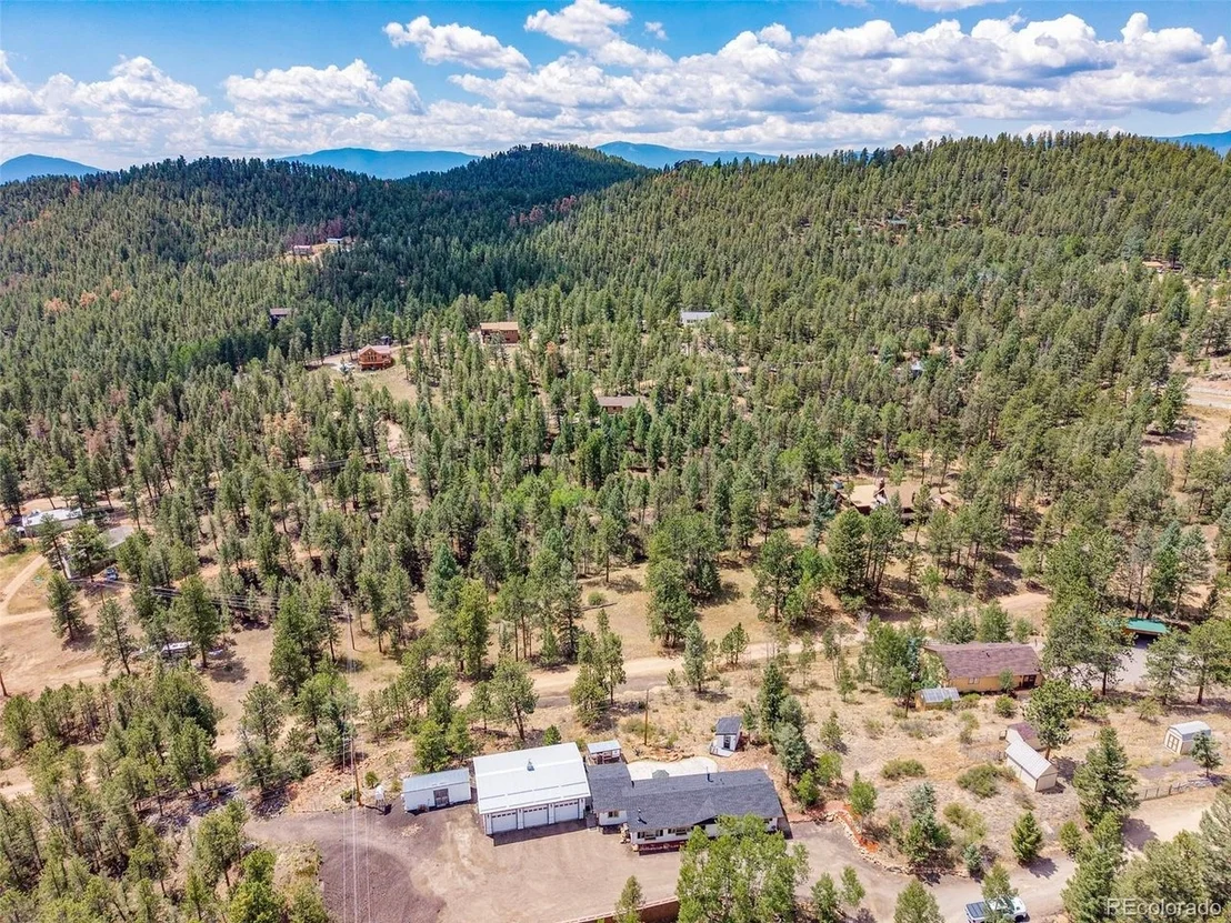 Photo of 33758 Harmon Rd