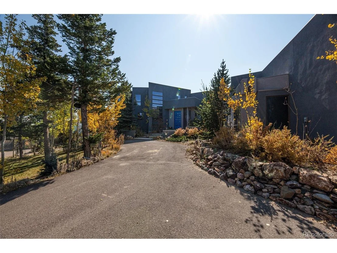 Photo of 4349 Ridge Rd