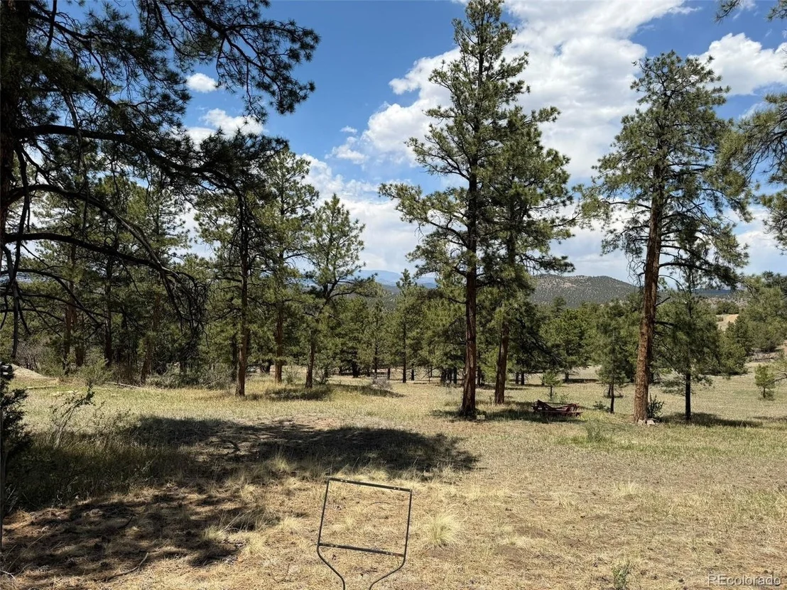 Photo of 477 Bear Peak Rd