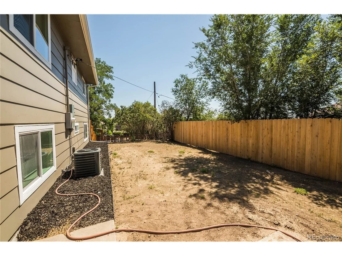 Photo of 540 El Paso Blvd