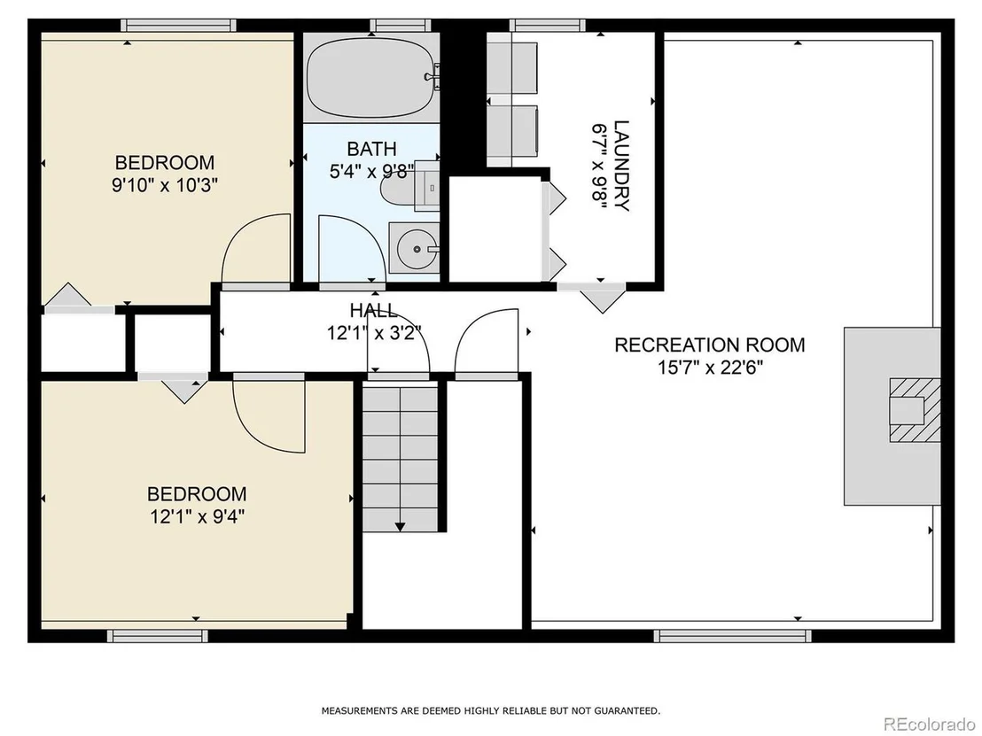 Photo of 222 Helena Cir