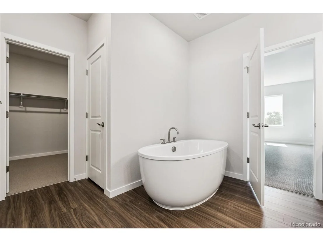 Photo of 1410 Colony Dr