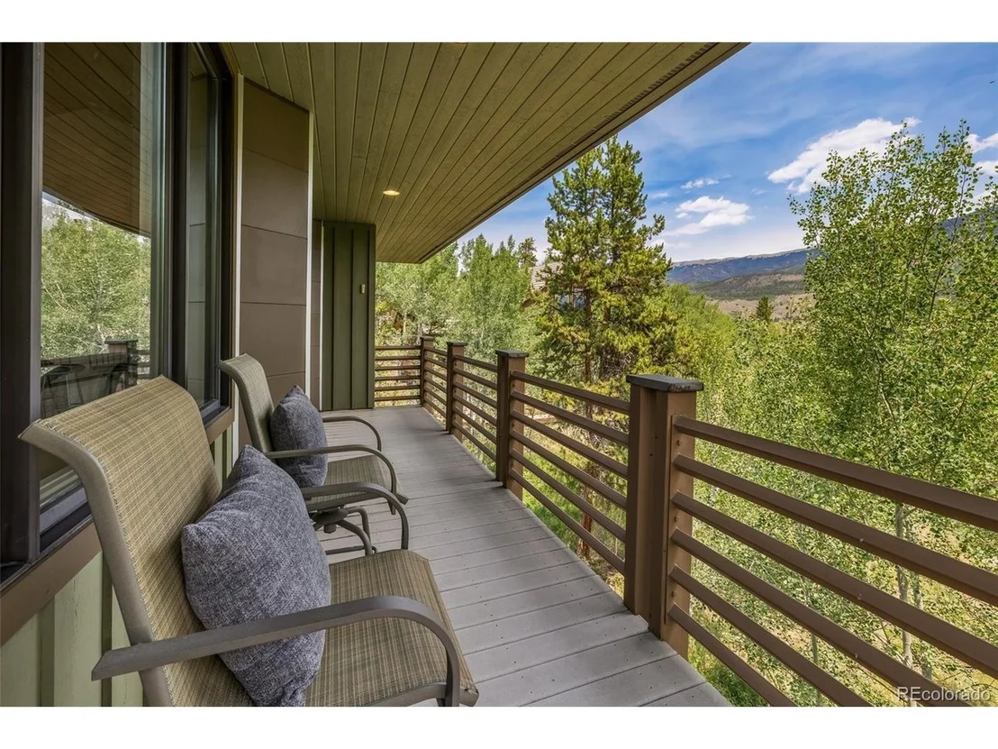 Photo of 1744 Falcon Dr