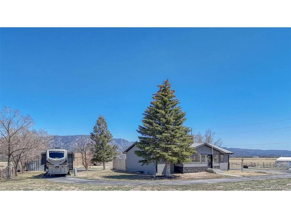 Photo of 19500 US Highway 285