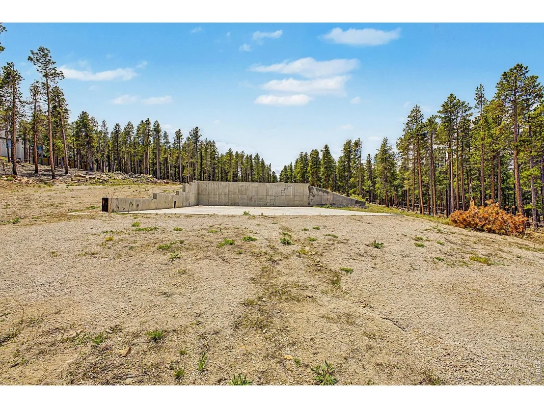 Photo of 52 Meadowlake Dr