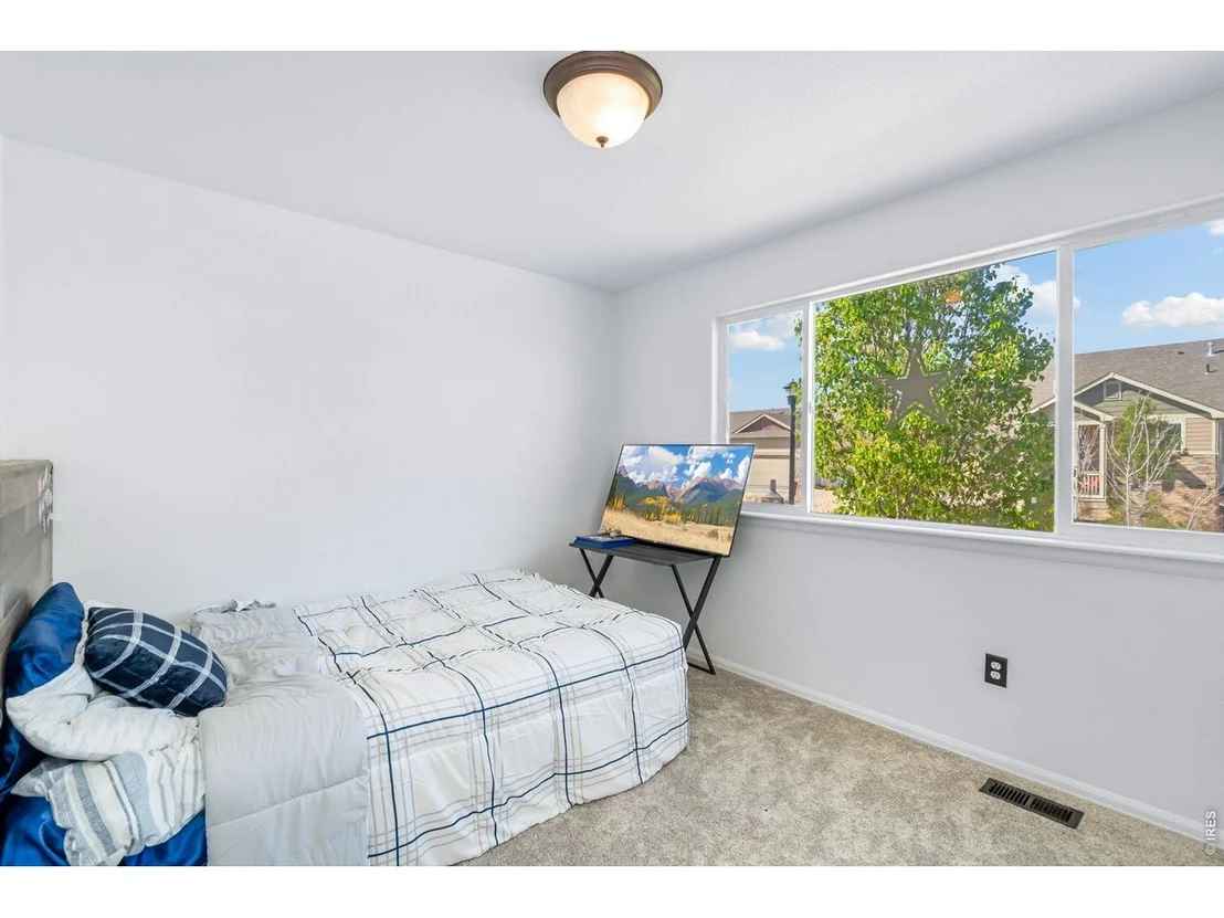 Photo of 259 Castle Dr
