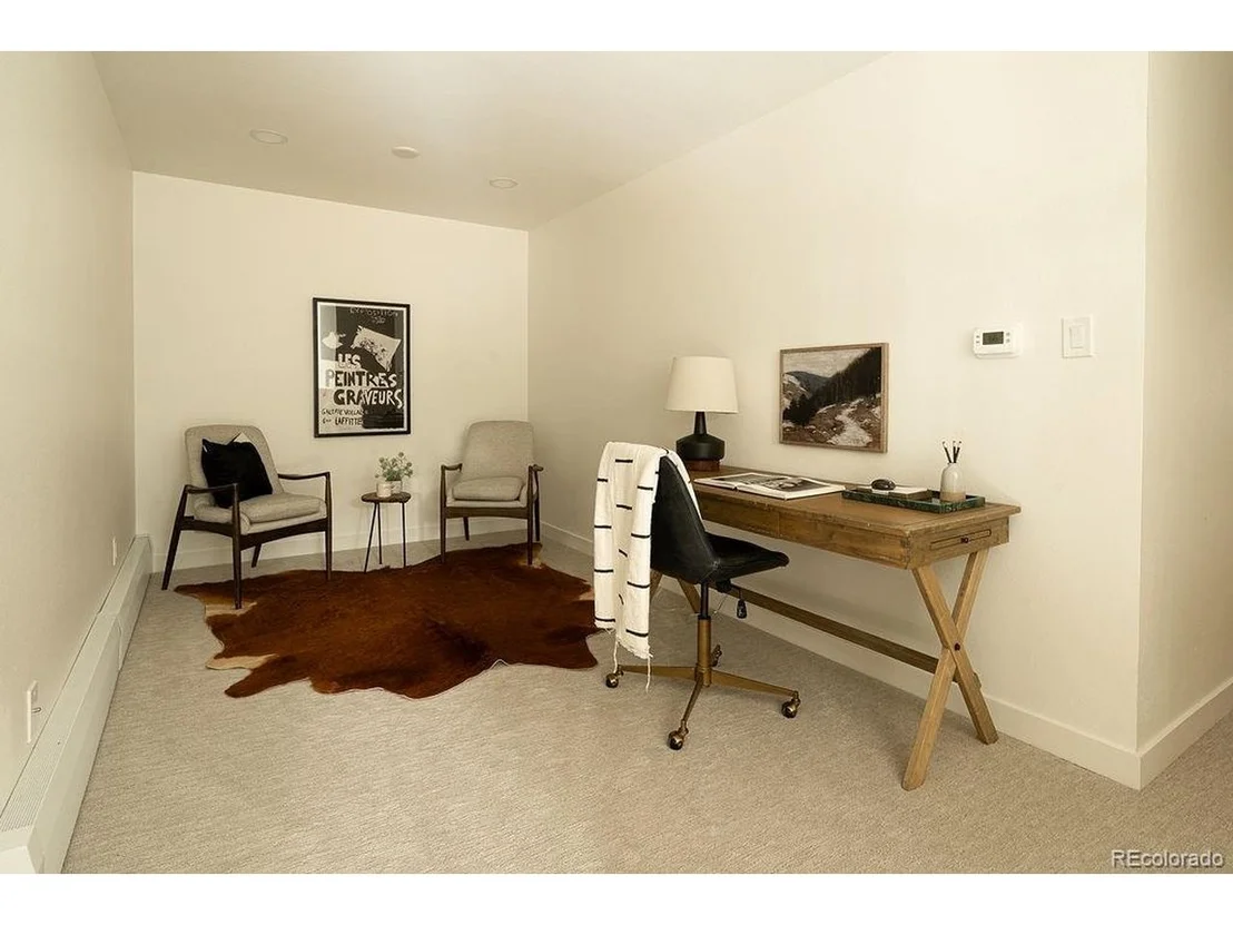 Photo of 8226 S Centaur Dr