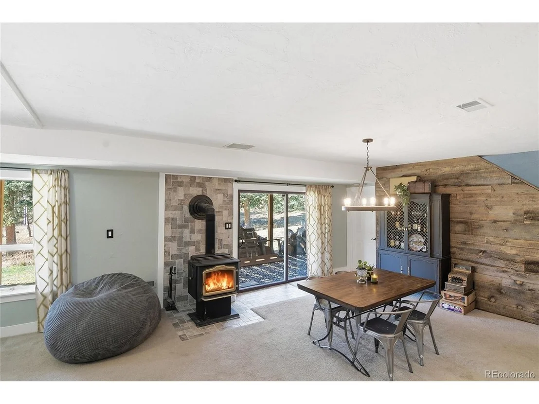 Photo of 34978 Forest Estates Rd