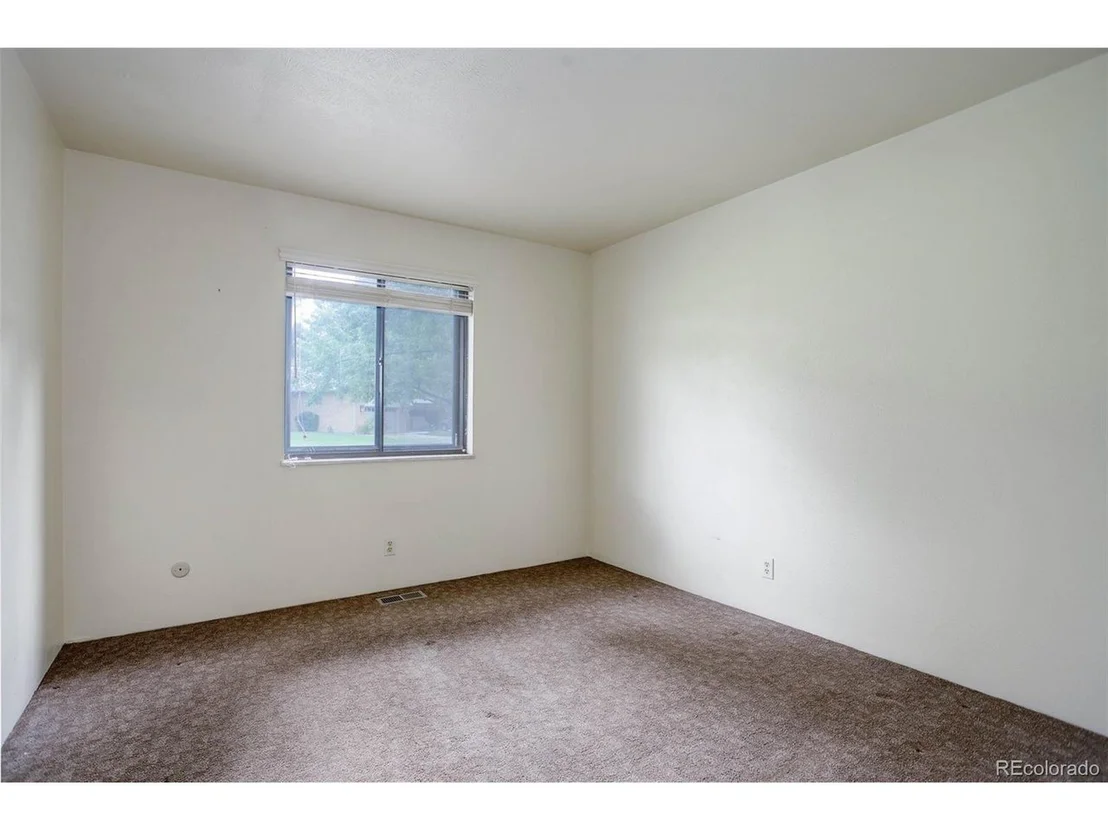 Photo of 42 Eagle Dr
