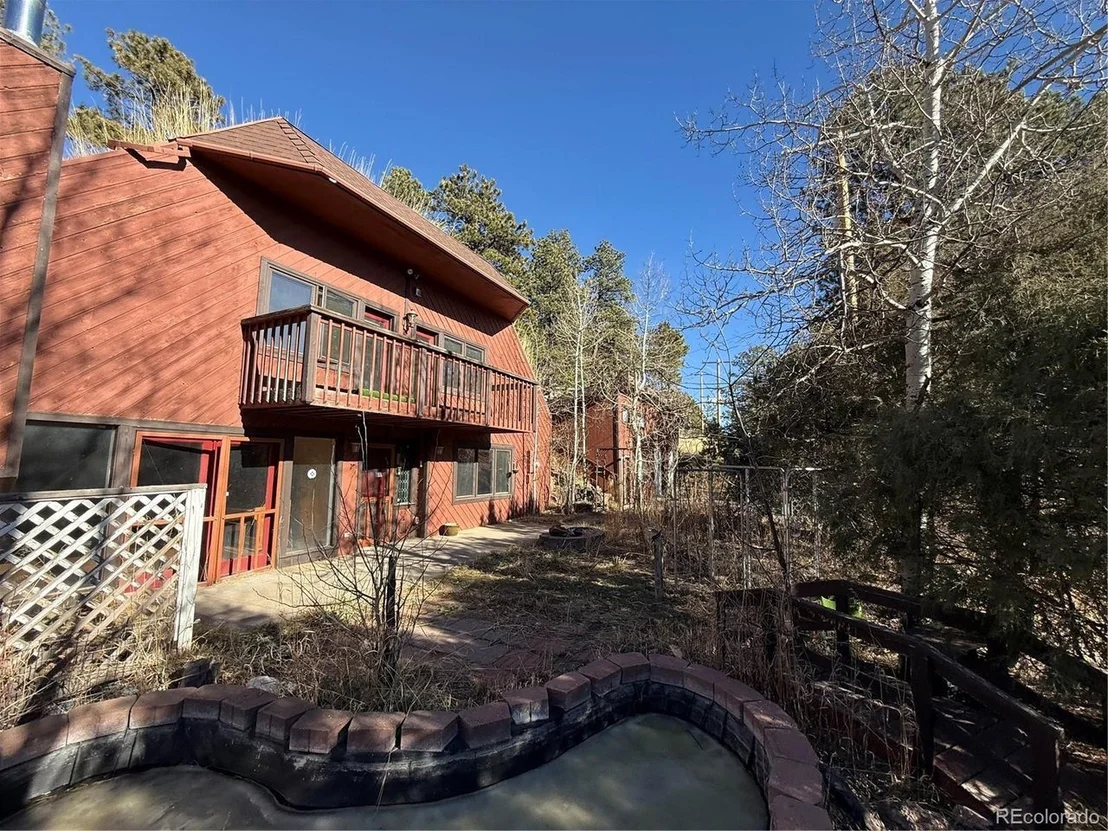 Photo of 663 Aspen Rd