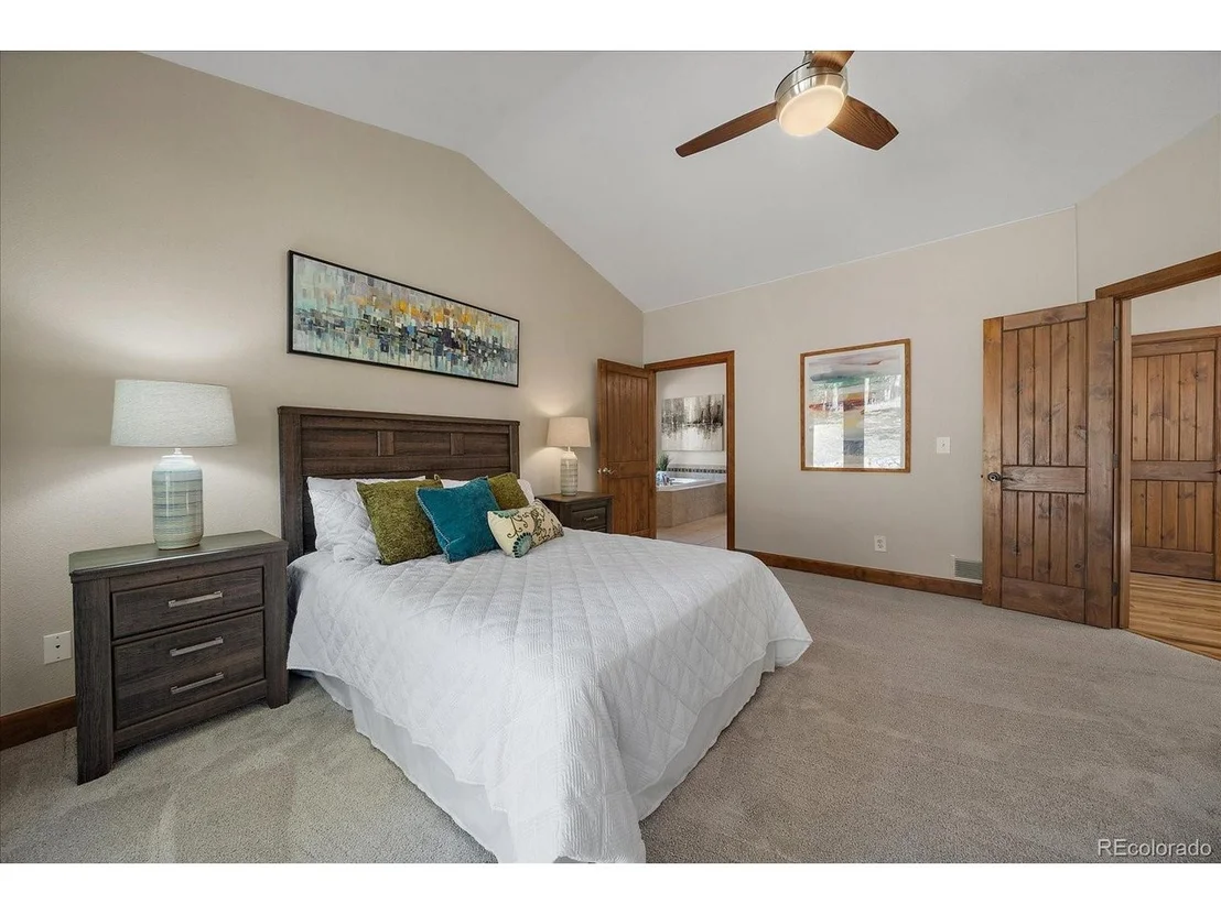 Photo of 28857 Cedar Cir